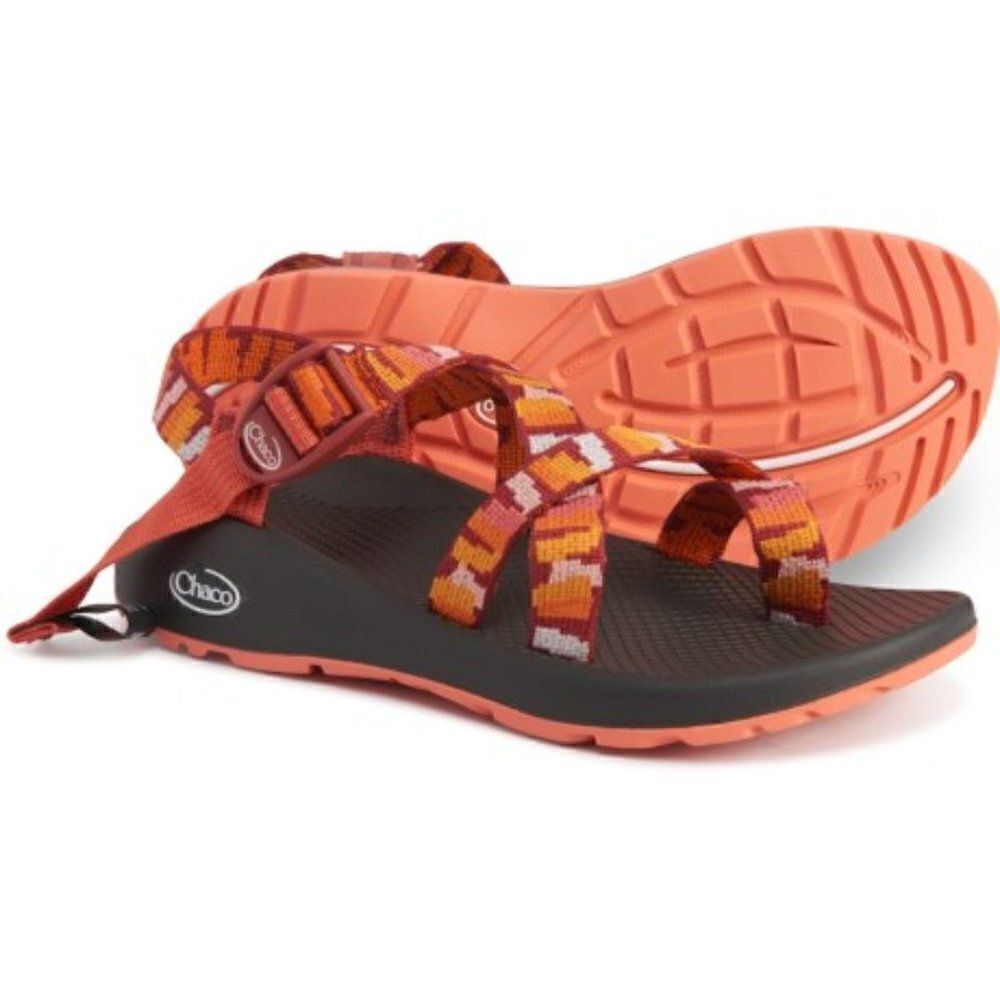NWT Chaco Z2 Womens 6 Classic Sandals Orange Red